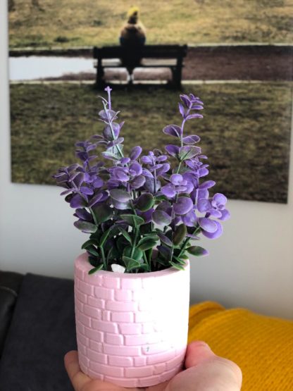 Tuğla desenli saksıda mum ve çiçek aranjmanları 3lü set - Görsel 7