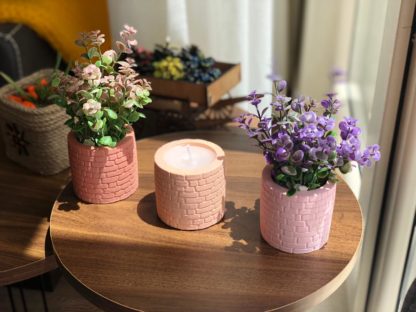 Tuğla desenli saksıda mum ve çiçek aranjmanları 3lü set - Görsel 4
